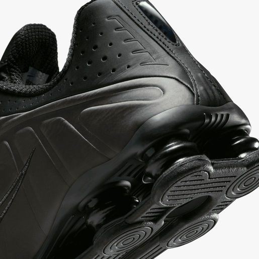NIKE SHOX R4