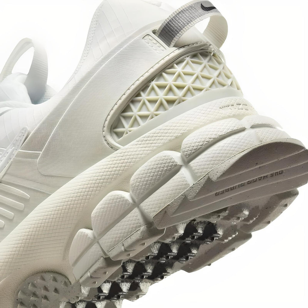Nike Zoom Vomero Roam - Yuko Sports